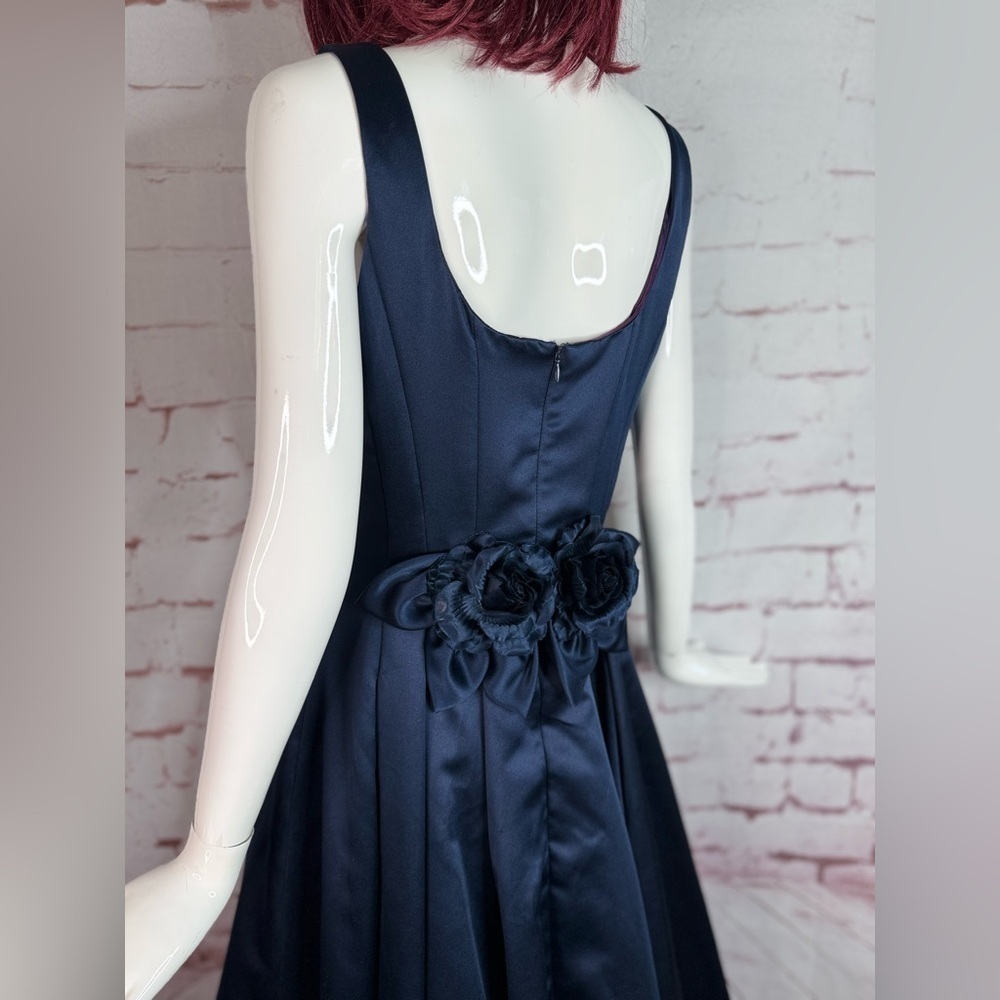 JESSICA McCLINTOCK Navy Satin Floor Length Prom Dress Size 10 Satin Rose Formal - Picture 12 of 16
